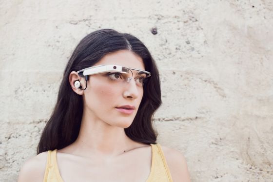 谷歌发布第二代Google Glass官方照片(图)